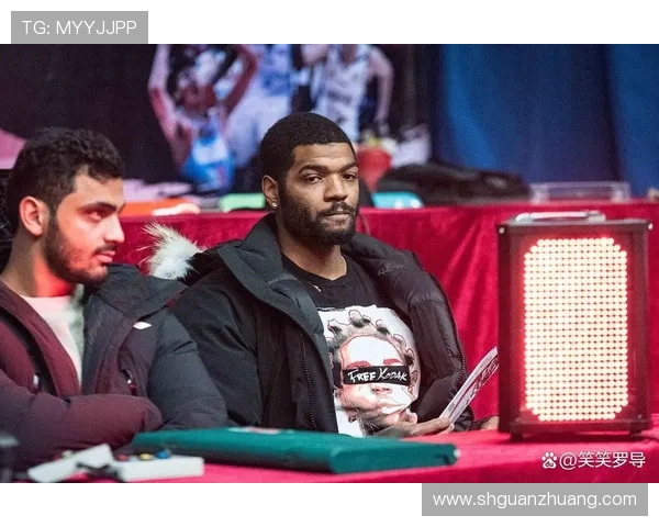 Shams透露尼克斯与鹿队曾谈判字母但未达成交易协议