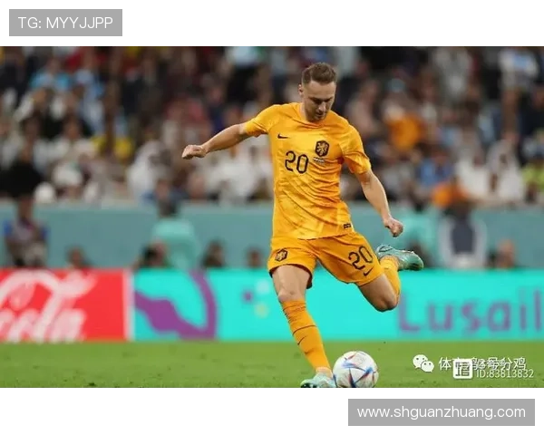 尤文图斯冬季计划引进莫利纳以增强右后卫实力